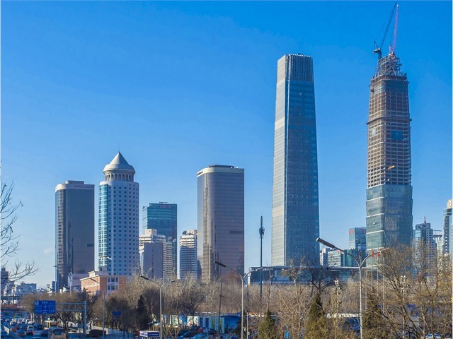 西藏地下车库高分子防水卷材涂胶覆砂生产线多少钱一台